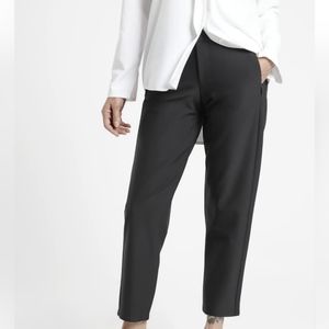 Athleta Stellar Trouser size 4 black pant